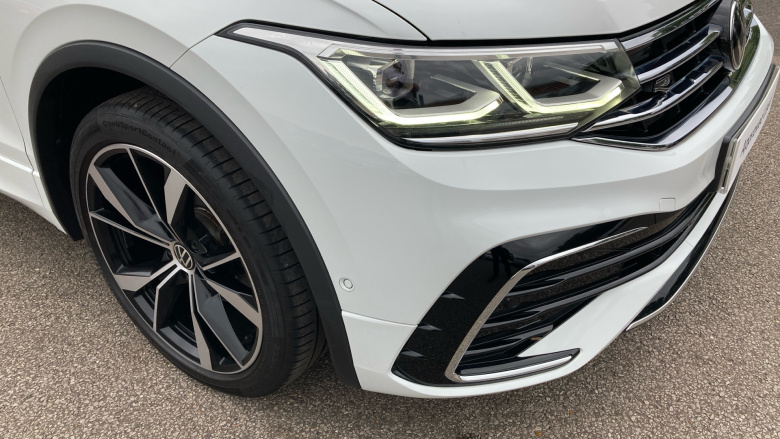 Volkswagen Tiguan 2.0 TDI R-Line 5dr DSG Diesel Estate